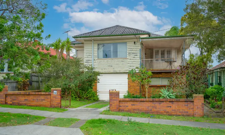 24 Woodhill Avenue, Coorparoo QLD 4151