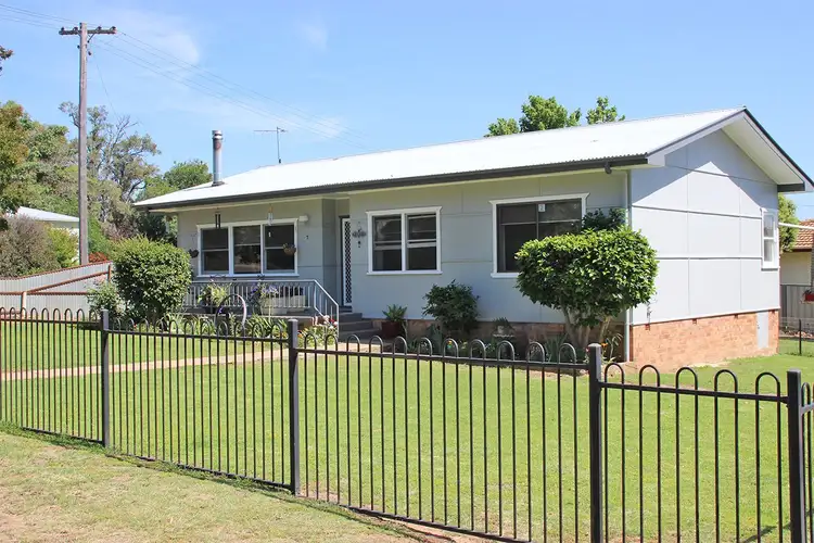 7 ANN Street, Coonabarabran NSW 2357