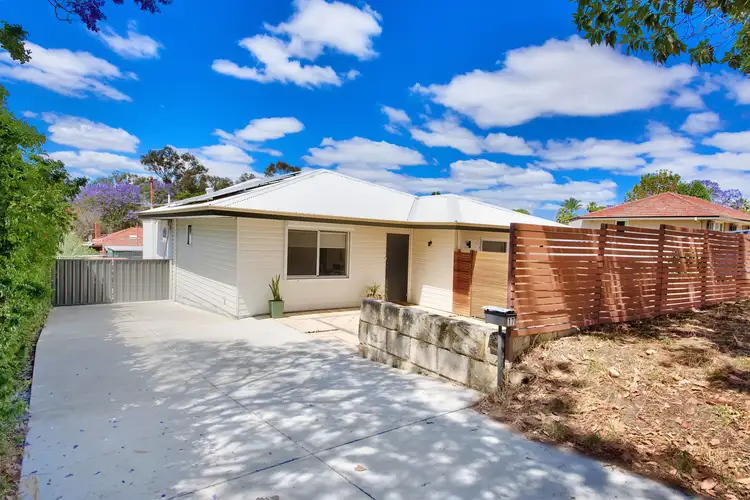 17 Mary Crescent, Eden Hill WA 6054