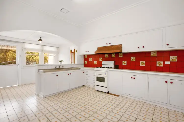 Fifth view of Homely house listing, 10 Hill Grove, Preston VIC 3072