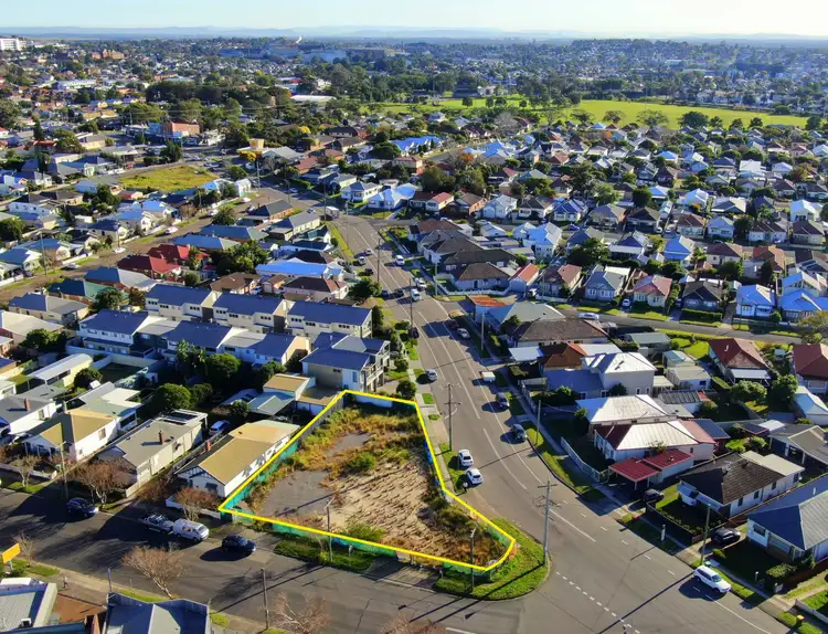 Sixth view of Homely townhouse listing, 2/4 Georgetown Road, Georgetown NSW 2298