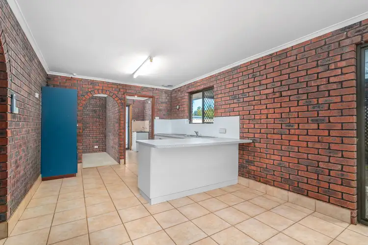 Second view of Homely house listing, 10 Clematis Crescent, Utakarra WA 6530