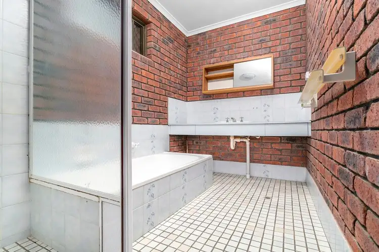 Fifth view of Homely house listing, 10 Clematis Crescent, Utakarra WA 6530