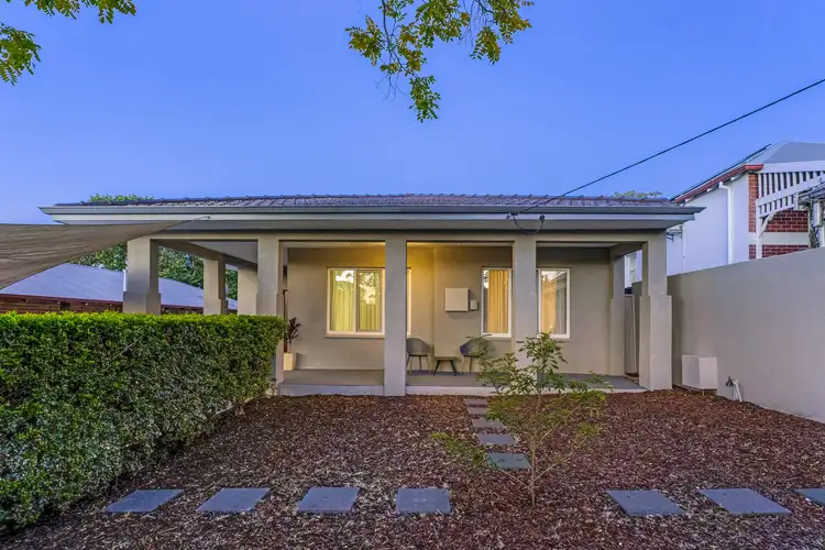 152 Eighth Avenue, Inglewood WA 6052