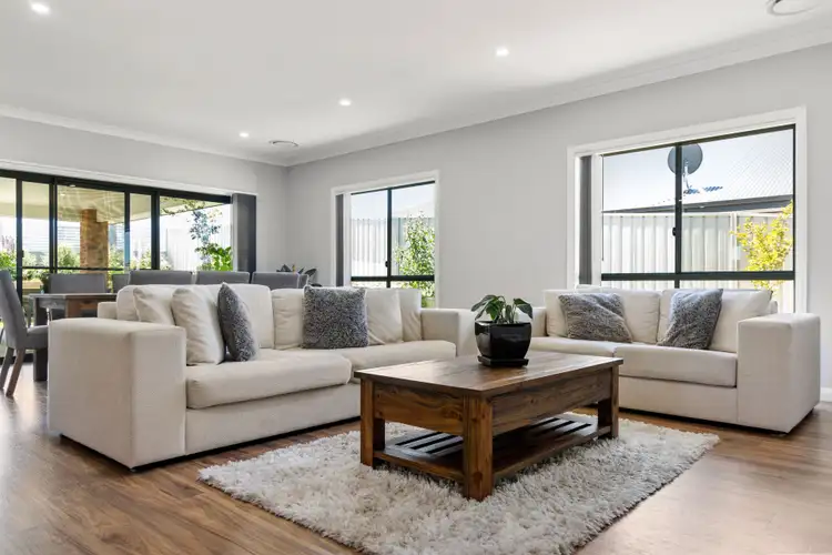Fourth view of Homely house listing, 18 Quiberon Way, Goulburn NSW 2580