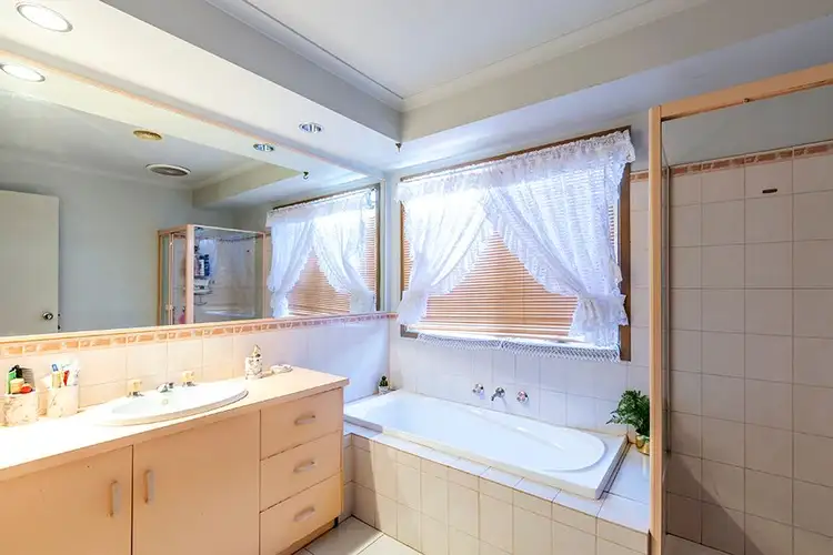 Seventh view of Homely house listing, 8 Connor Place, Hoppers Crossing VIC 3029