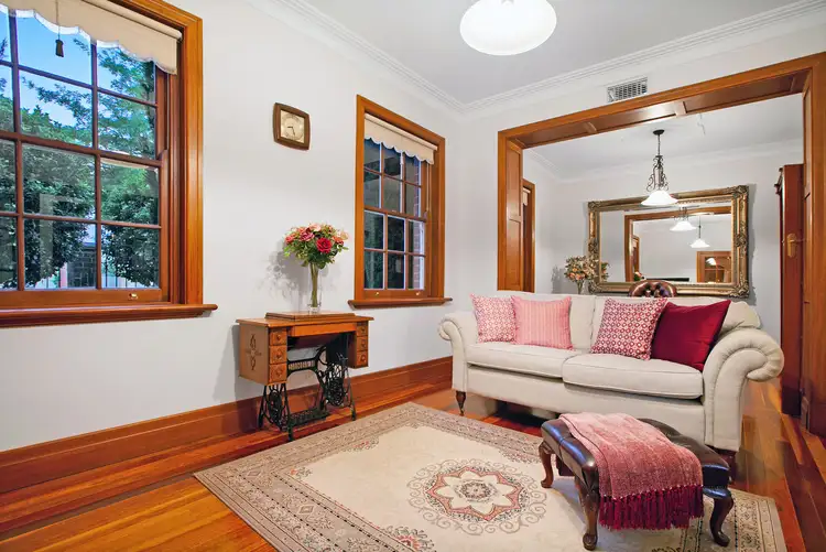Fifth view of Homely house listing, 10 Prospect Hill Drive, Bundoora VIC 3083
