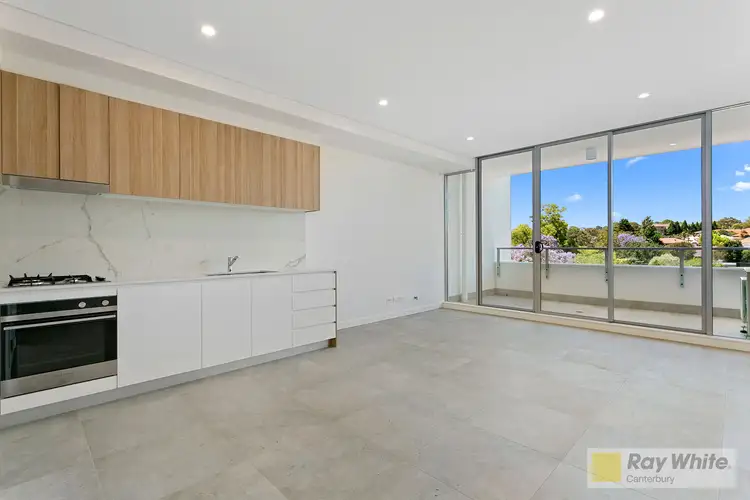 2 Broughton Street
