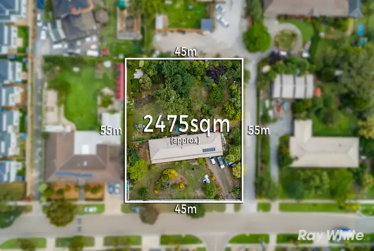 12 Central Road, Hampton Park VIC 3976