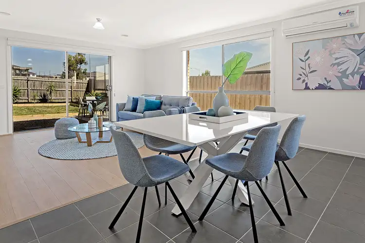 Seventh view of Homely house listing, 14 Leveque Loop, Craigieburn VIC 3064