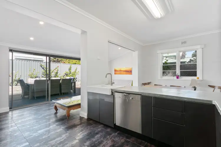 90 Gugeri Street, Claremont WA 6010