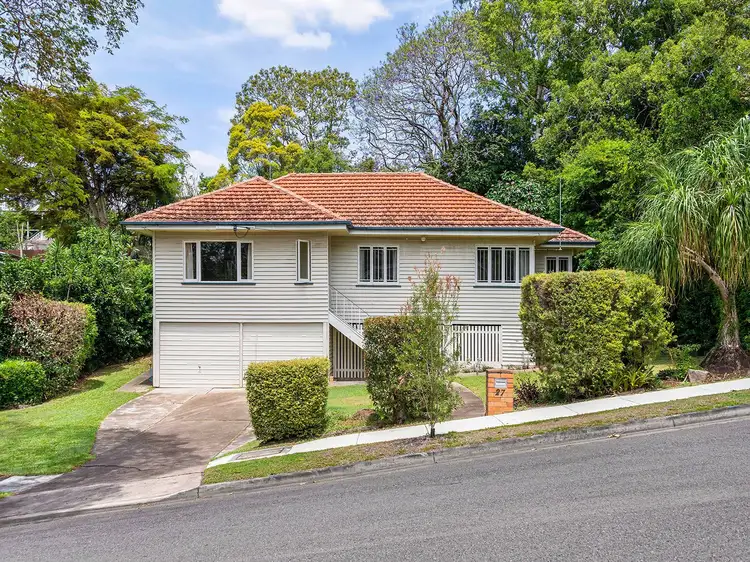 27 Jackson Street, Indooroopilly QLD 4068