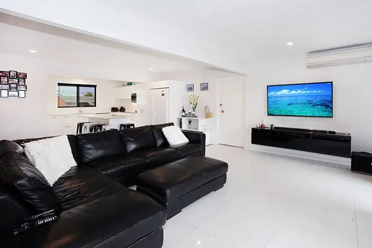 Fifth view of Homely unit listing, 6/11-13 Woomba Place, Mooloolaba QLD 4557