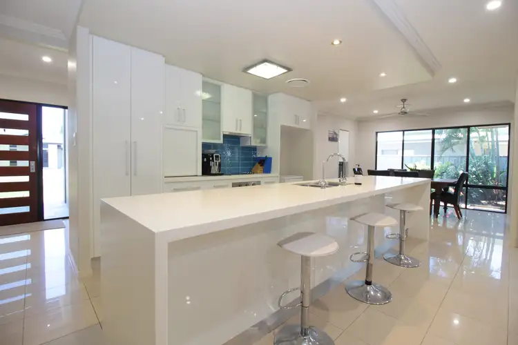 Fourth view of Homely house listing, 14 Cook Close, Emerald QLD 4720