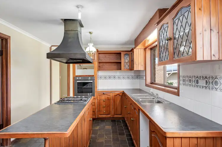 Fourth view of Homely house listing, 8 Fryer Street, Hallett Cove SA 5158