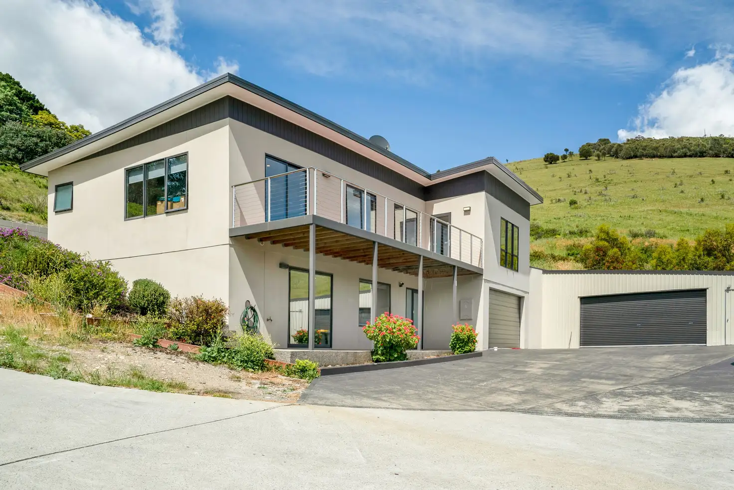Main view of Homely unit listing, 1/87B Marys Hope Road, Rosetta TAS 7010
