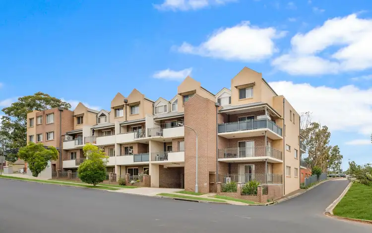 32/41 Woodhouse Drive, Ambarvale NSW 2560