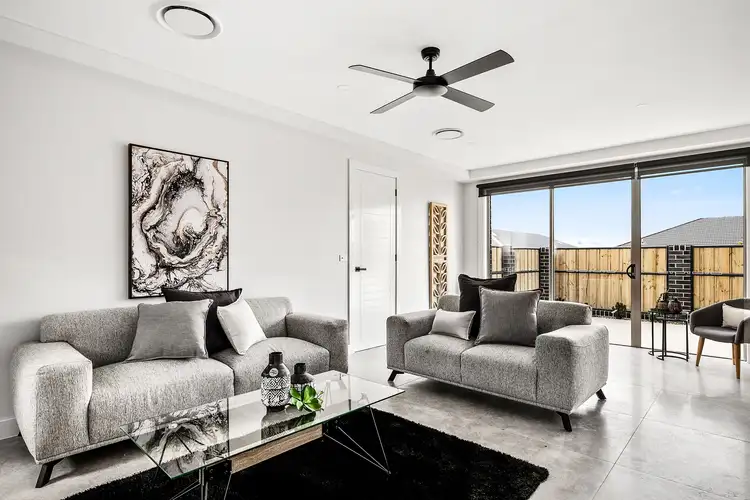 10 Bluetongue Street, Marsden Park NSW 2765