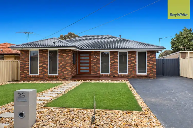 28 Tarlee Drive, Albanvale VIC 3021