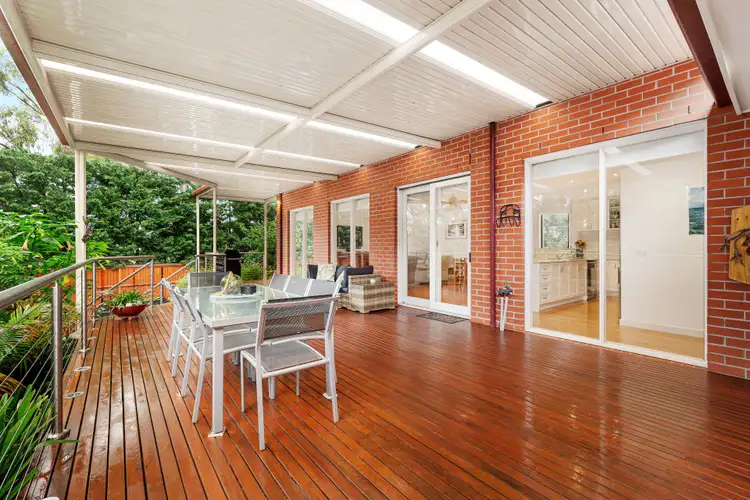 Seventh view of Homely house listing, 7 Woodlawn Circuit, Macleod VIC 3085