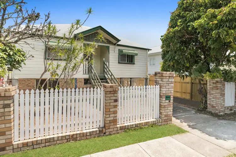 73 Deshon Street, Woolloongabba QLD 4102
