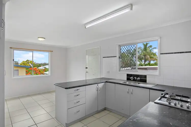 Second view of Homely house listing, 4 Kenny Way, Point Vernon QLD 4655