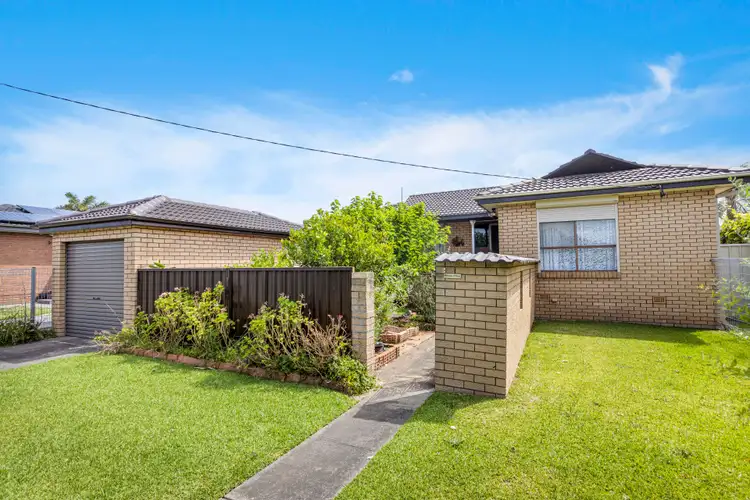 12 Orchid Avenue, Albion Park Rail NSW 2527