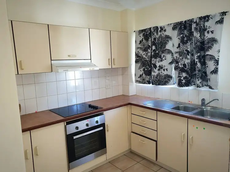 Second view of Homely unit listing, 15/16-18 Winkworth Street, Bungalow QLD 4870