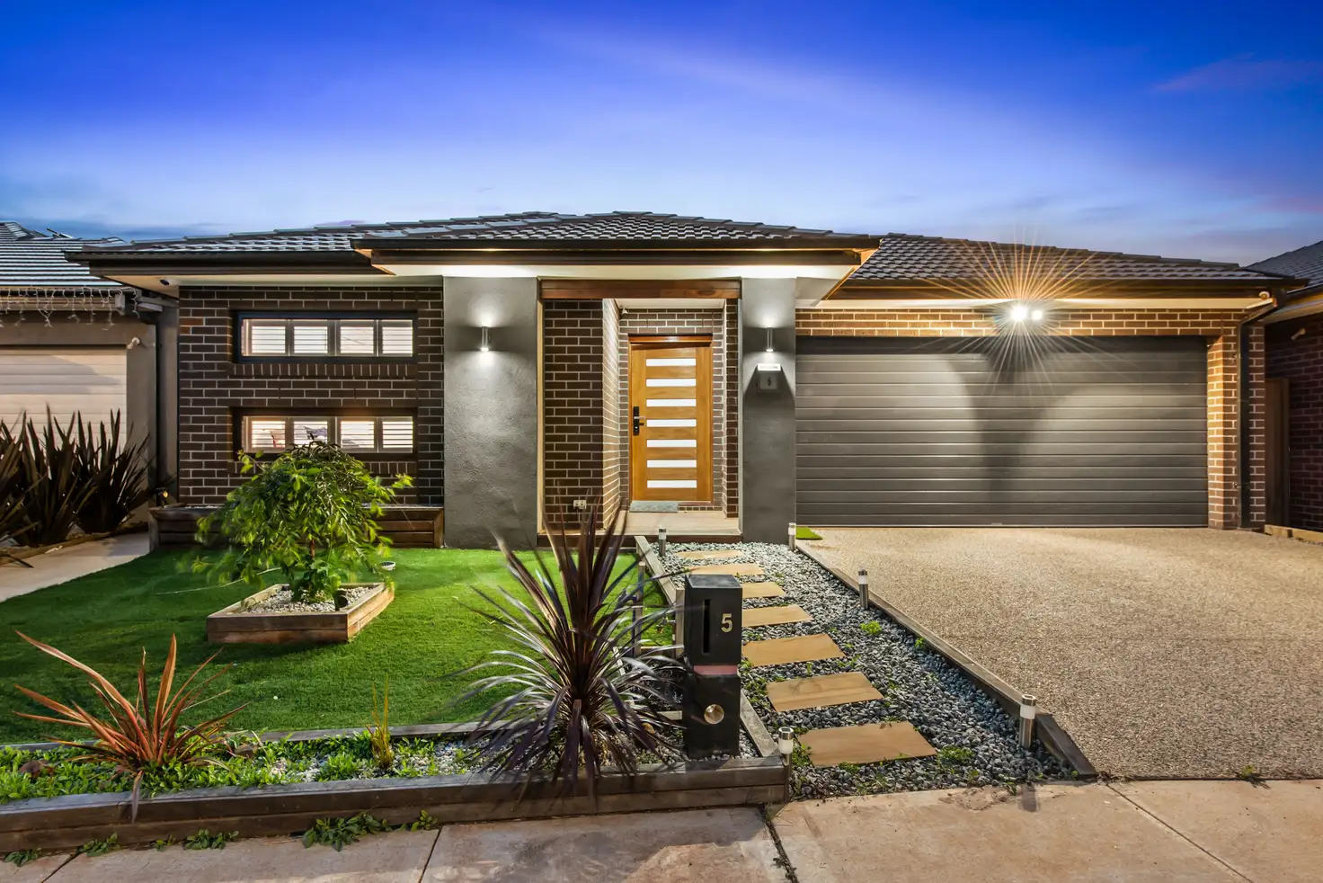 Main view of Homely house listing, 5 Newham Street, Thornhill Park VIC 3335