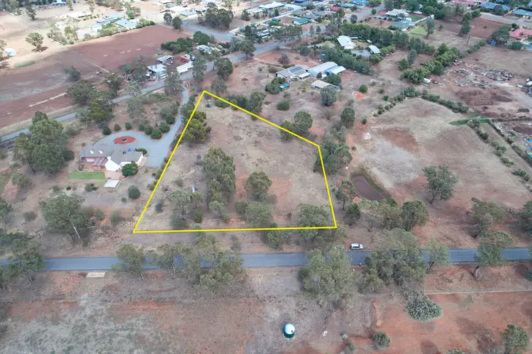 5-7 Curtis Lane, Coolamon NSW 2701