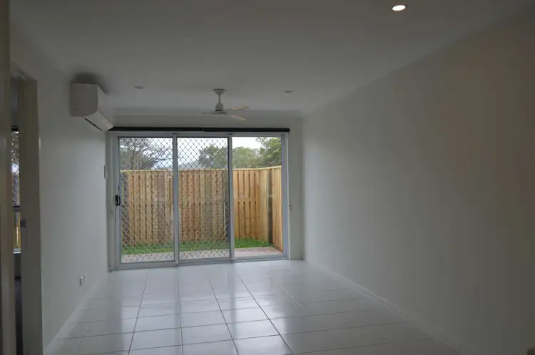 Sixth view of Homely semi-detached listing, 2/8 Intelligence Street, Oonoonba QLD 4811