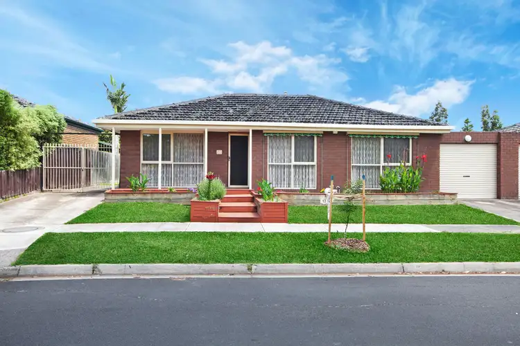 Main view of Homely unit listing, 2/12 Mill Park Drive, Mill Park VIC 3082