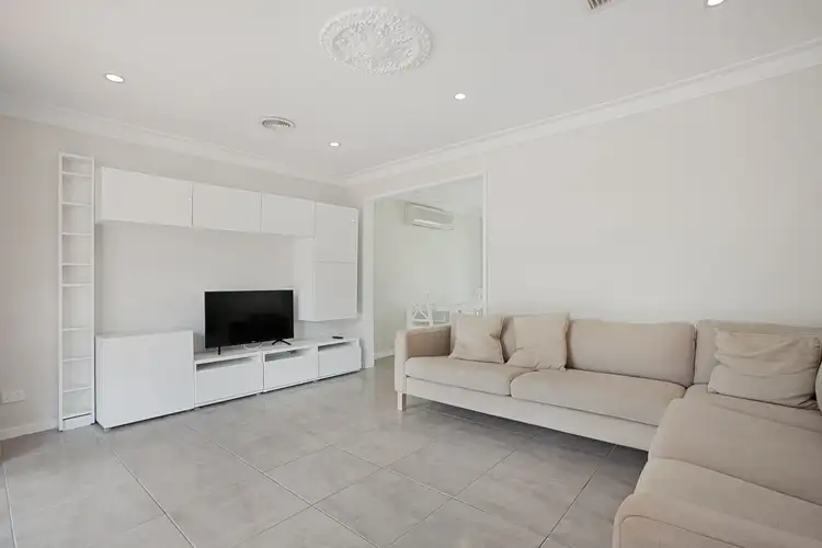 Fourth view of Homely unit listing, 2/12 Mill Park Drive, Mill Park VIC 3082