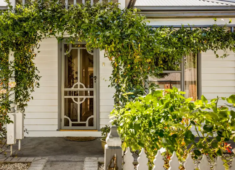 Second view of Homely house listing, 4 Honeysuckle Close, Pakenham VIC 3810