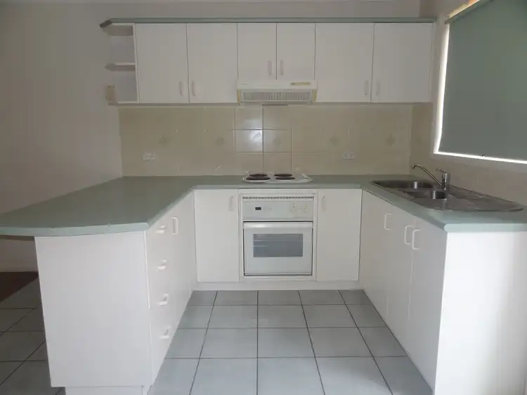 Fourth view of Homely townhouse listing, 2/5-9 Federal Avenue, Crestwood NSW 2620
