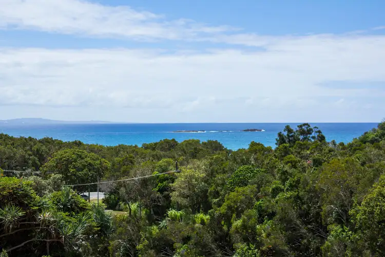 19A George Nothling Drive, Point Lookout QLD 4183
