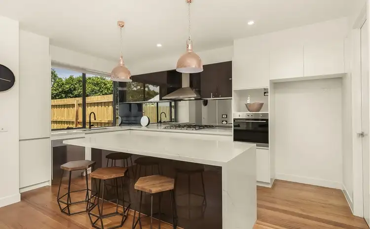 Third view of Homely house listing, 5 Darling Street, Fairfield VIC 3078