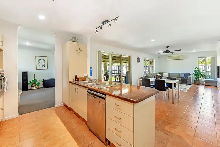 Third view of Homely house listing, 4 Elsa Court, Mudgeeraba QLD 4213