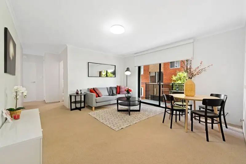Main view of Homely unit listing, 8/45 Hamilton Road, Fairfield NSW 2165