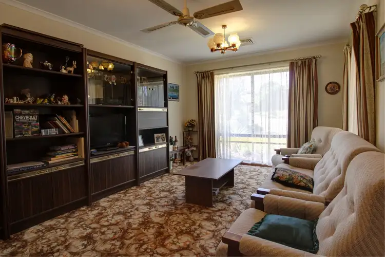 Third view of Homely house listing, 10 Trantalis Court, Loxton SA 5333