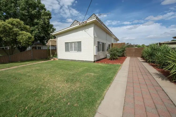 35 Palaroo Street, Swan Hill VIC 3585
