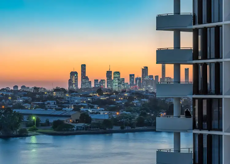 4113/37C Harbour Road, Hamilton QLD 4007