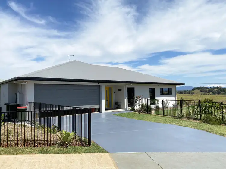 19 Williams Avenue, Yungaburra QLD 4884