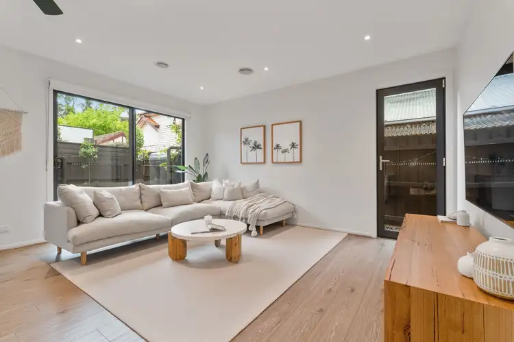 2/62 Thames Promenade, Chelsea VIC 3196