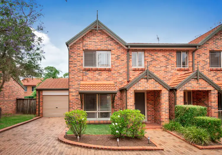 11/4 Owen Jones Row, Menai NSW 2234