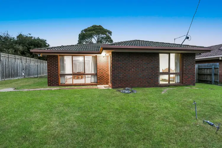 31 Leopold Crescent, Hampton Park VIC 3976