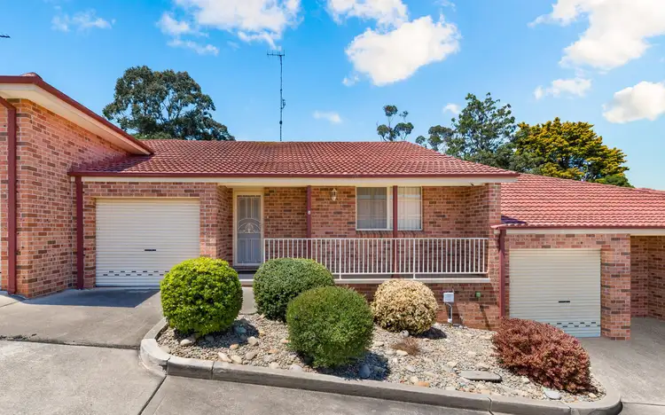 2/31-33 Condamine Street, Campbelltown NSW 2560