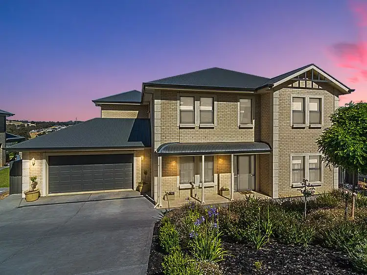 2 Pinnacle Court, Mount Barker SA 5251
