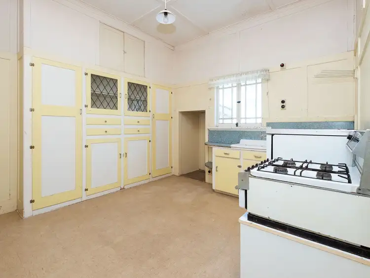 Fifth view of Homely house listing, 7 Contay Street, Holland Park QLD 4121