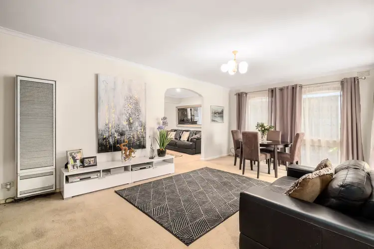 Third view of Homely house listing, 5 Somerset Court, Mulgrave VIC 3170